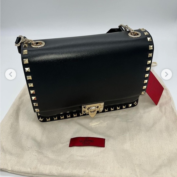 🔥 RARE Valentino Rockstud shoulder / crossbody bag in black & gold hardware - Picture 5 of 17